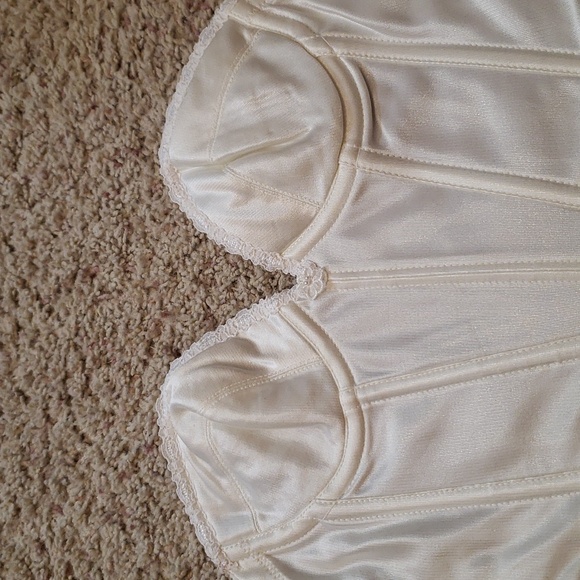 Under Cover Vintage Corset Top Bra - Picture 2 of 7